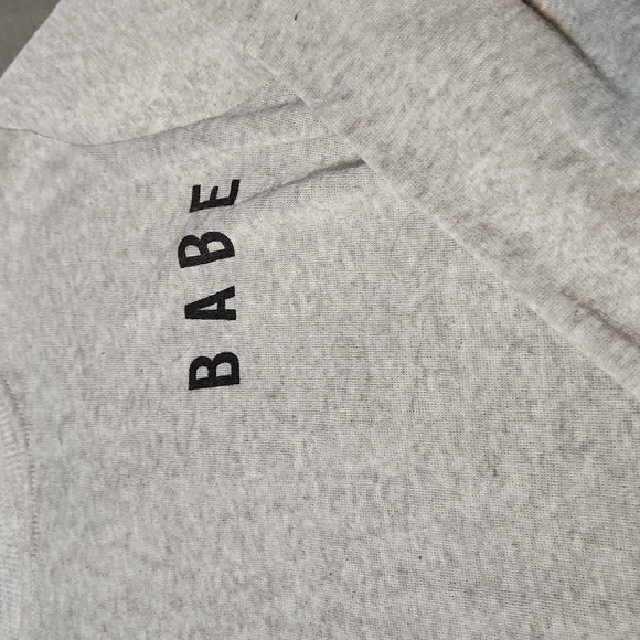 SWEATSHIRT sz. Small - Picture 2 of 2